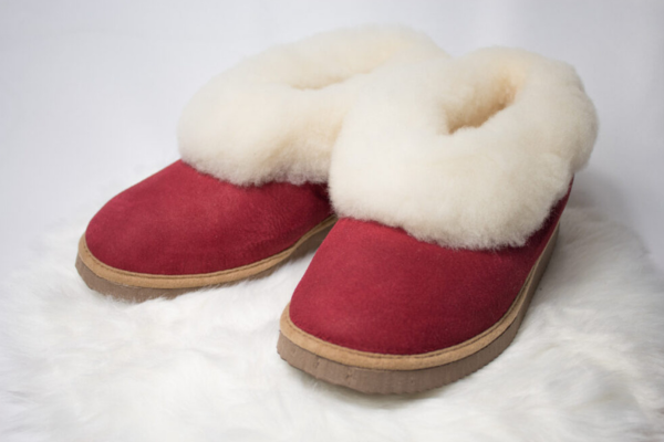 Chaussons fourrés en Peau de Mouton Rouge Jolimouton