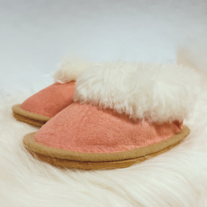 chaussons enfant en peau de mouton rose (1)